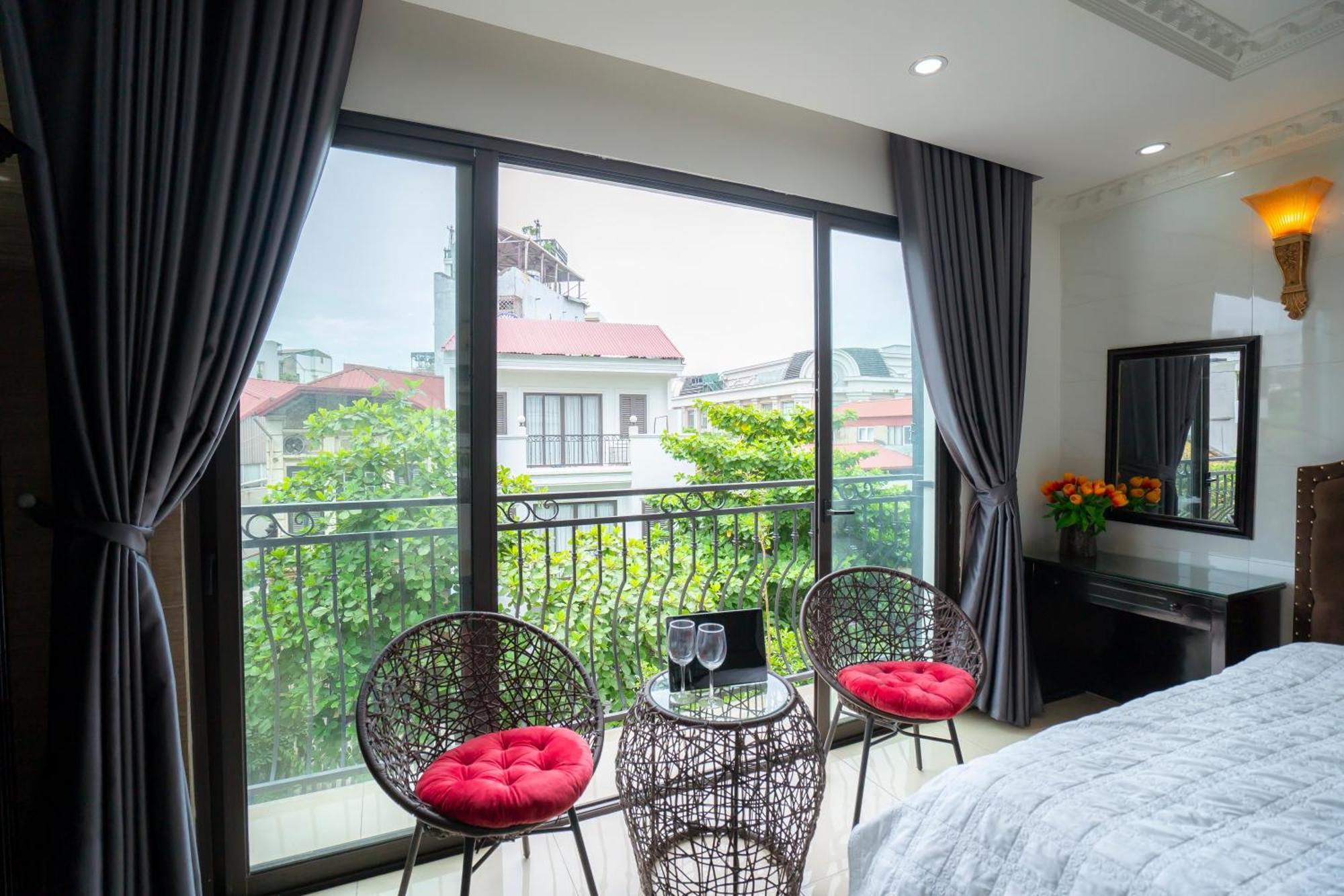 Hanoi Rose Hotel Buitenkant foto